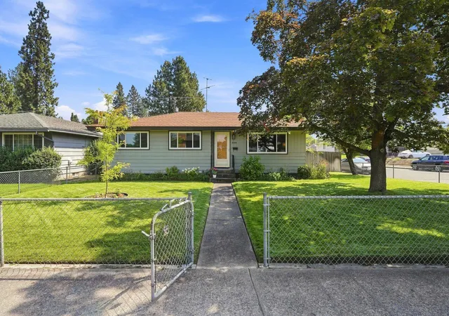 3rd image of 6504 N Wall St, Spokane, WA 99208 | MLS# 202622978