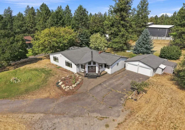 3rd image of 5603 E 27Th Ave, Spokane, WA 99223 | MLS# 202622982