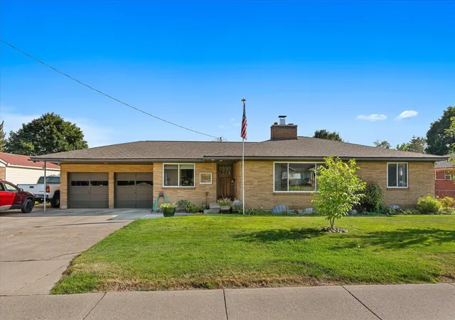 1st image of 14724 E Broadway Ave, Spokane Valley, WA 99216 | MLS# 202622995