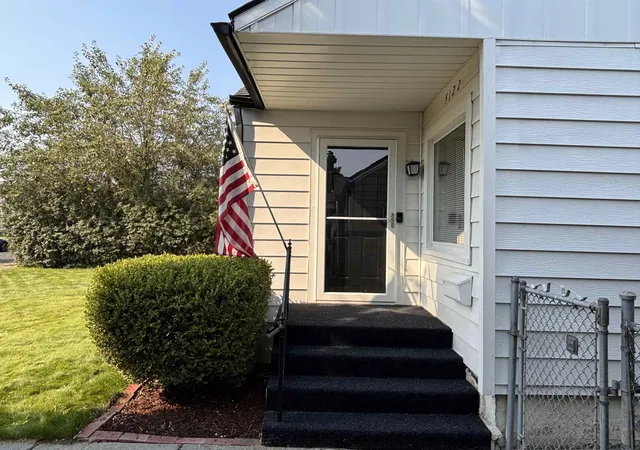 Photo 3 of Single family home for sale at 5122 N Stevens St, Spokane, WA 99205 | MLS# 202622999 | Listing updated on 2026-09-14