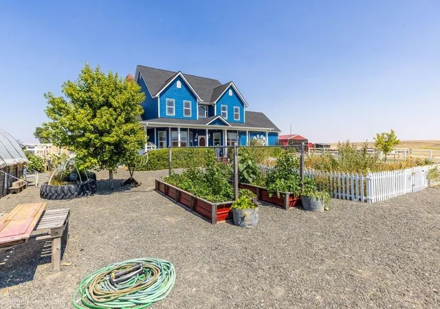 Photo 3 of Single family home for sale at 27517 E Hanes Rd, Davenport, WA 99122 | MLS# 202623030 | Listing updated on 2026-10-03