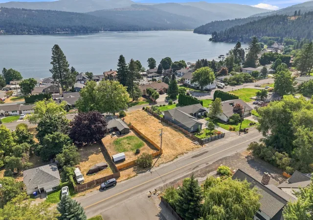 Photo 3 of Sale Pending at 825 S Garry Rd, Liberty Lake, WA 99019 | MLS# 202623064 | Listing updated on 2026-10-02