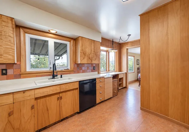 Photo 4 of Single family home for sale at 1008 S Lake St, Colfax, WA 99111 | MLS# 202623067 | Listing updated on 2026-10-06