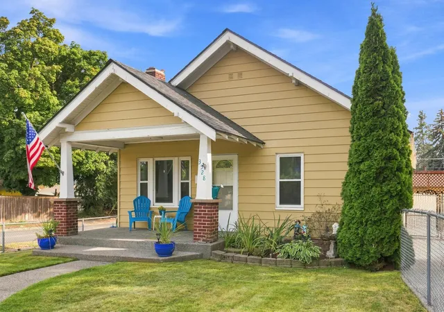 Photo 3 of Single family home for sale at 3528 E 32nd Ave, Spokane, WA 99223 | MLS# 202623074 | Listing updated on 2026-09-25