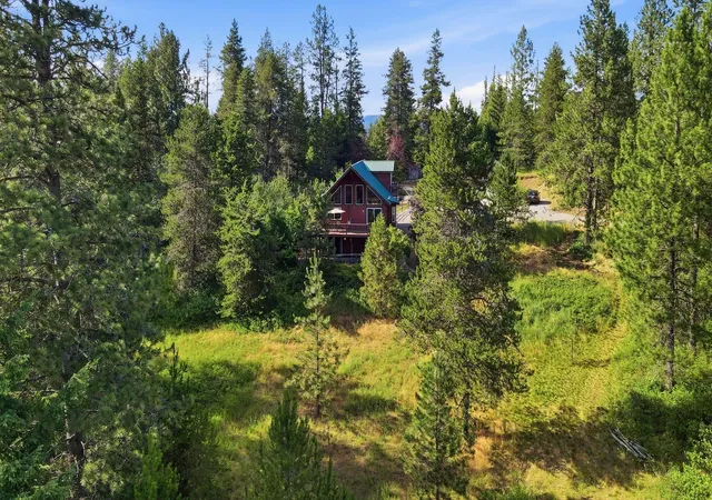 44th image of 9832 Scotia Rd, Newport, WA 99156 | MLS# 202623075