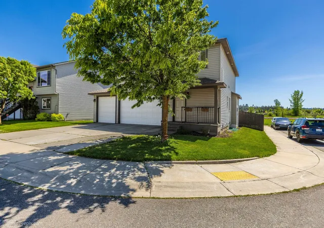 Photo 3 of Single family home for sale at 9313 W Foxtail Ln, Cheney, WA 99224 | MLS# 202623081 | Listing updated on 2026-10-21