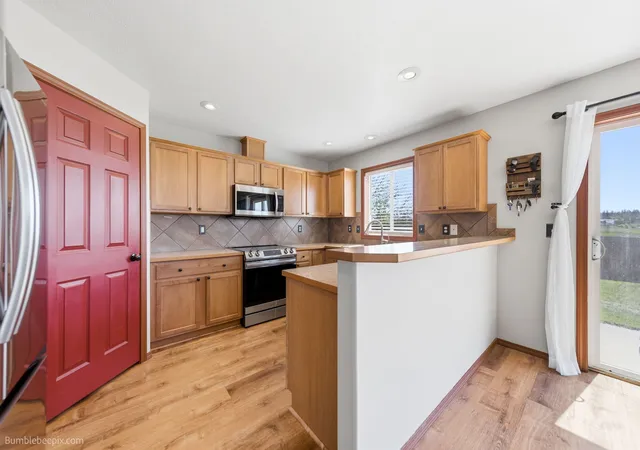 Photo 4 of Single family home for sale at 9313 W Foxtail Ln, Cheney, WA 99224 | MLS# 202623081 | Listing updated on 2026-10-21
