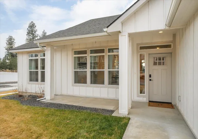 3rd image of 2716 S Sonora Dr, Spokane Valley, WA 99037 | MLS# 202623118