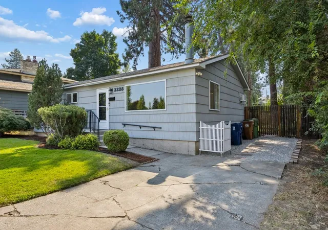 Photo 2 of Sale Pending at 3228 E 23rd Ave, Spokane, WA 99223 | MLS# 202623121 | Listing updated on 2026-10-09
