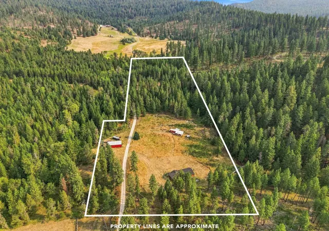 Photo 2 of Manufactured home for sale at 2845 C Burnt Valley Rd, Chewelah, WA 99109 | MLS# 202623132 | Listing updated on 2026-09-28