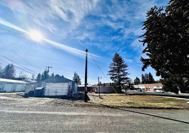 4th image of 501 S Whitman St, Rosalia, WA 99170 | MLS# 202623134