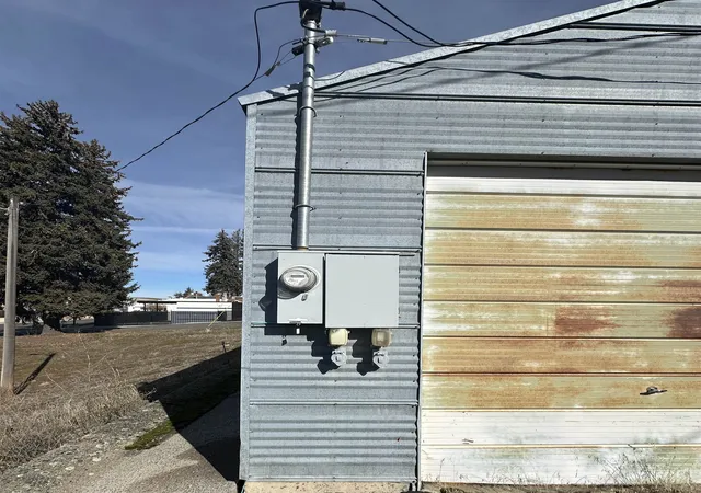 10th image of 501 S Whitman St, Rosalia, WA 99170 | MLS# 202623134