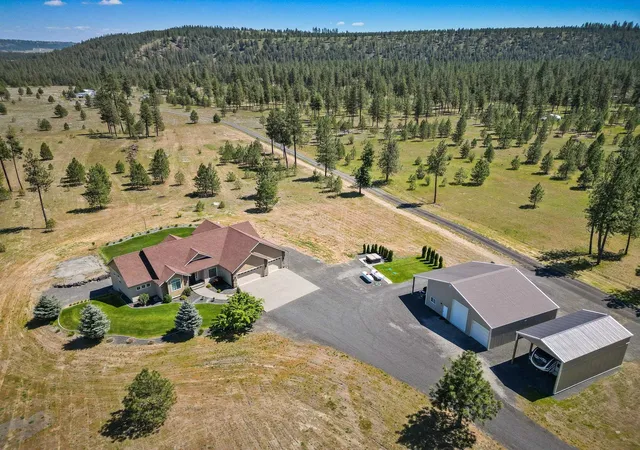 Photo 3 of Single family home for sale at 7508 N Garfield Rd, Spokane, WA 99224 | MLS# 202623142 | Listing updated on 2026-10-16