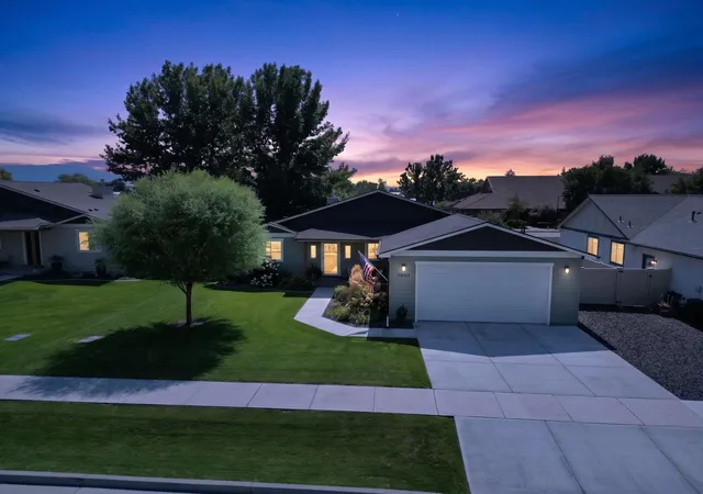 Photo 2 of Single family home for sale at 14004 E Sanson Ave, Spokane Valley, WA 99216 | MLS# 202623147 | Listing updated on 2026-09-02