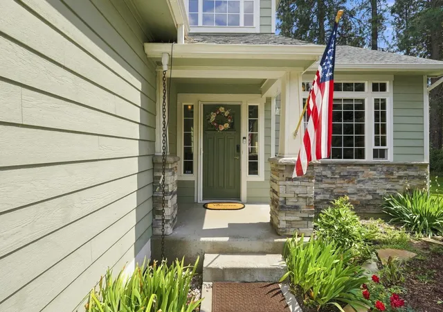 Photo 2 of Single family home for sale at 1629 S Royal St, Spokane, WA 99224 | MLS# 202623148 | Listing updated on 2026-10-01