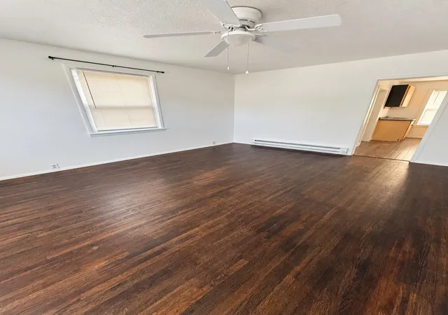 Photo 2 of Single family home for sale at 1324 E Broad Ave, Spokane Valley, WA 99207 | MLS# 202623169 | Listing updated on 2026-10-20