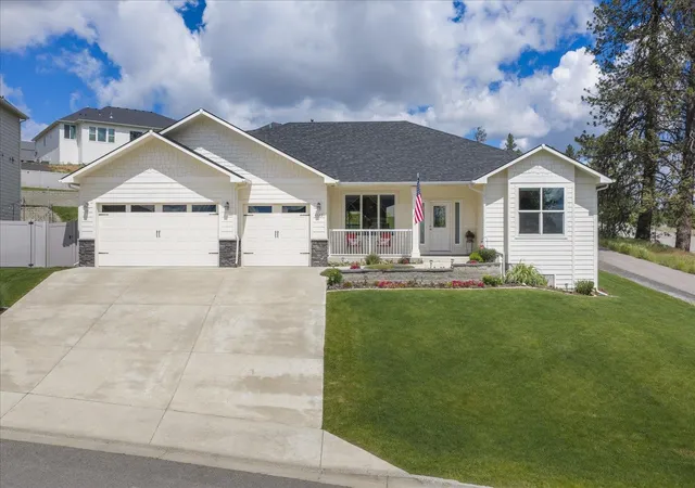 2nd image of 9302 W Floyd Dr, Cheney, WA 99004 | MLS# 202623179