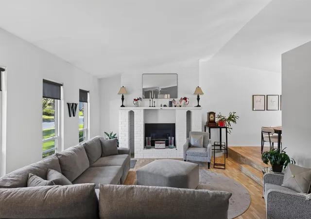 4th image of 11705 N Bedivere Dr, Spokane, WA 99218 | MLS# 202623180