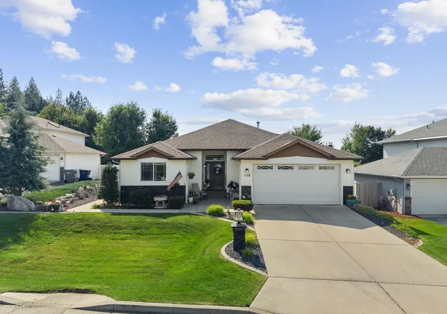 Photo 2 of Single family home for sale at 128 Marissa Ct, Spokane, WA 99208 | MLS# 202623187 | Listing updated on 2026-09-22