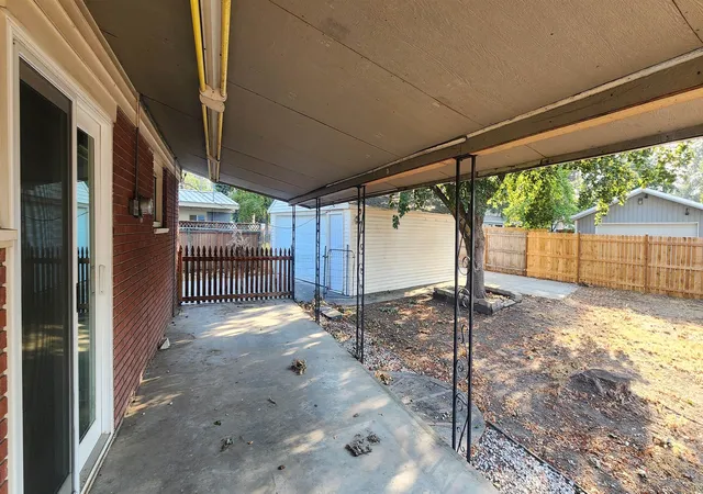 3rd image of 6907 N Stevens St, Spokane, WA 99208 | MLS# 202623188