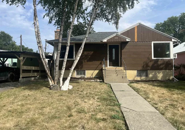 Photo 1 of Single family home for sale at 433 S Cedar St, Colville, WA 99114 | MLS# 202623189 | Listing updated on 2026-10-20