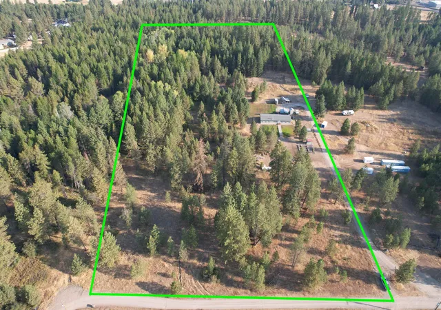 Photo 4 of Sale Pending at 5508 W Antler Rd, Deer Park, WA 99006 | MLS# 202623190 | Listing updated on 2026-10-01