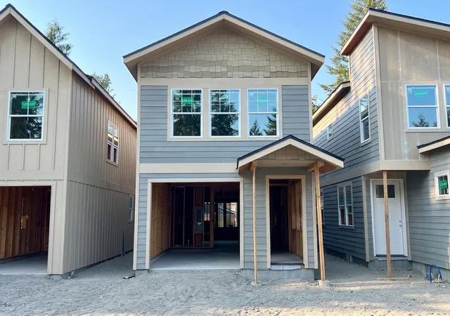 Photo 1 of Single family home for sale at 1111 E 27th Ave, Spokane, WA 99203 | MLS# 202623200 | Listing updated on 2026-09-03