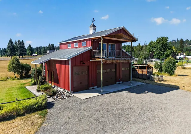 Photo 1 of Single family home for sale at 10208 N West Newman Lake Dr, Newman Lake, WA 99025 | MLS# 202623202 | Listing updated on 2026-10-03