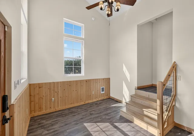 Photo 4 of Single family home for sale at 10208 N West Newman Lake Dr, Newman Lake, WA 99025 | MLS# 202623202 | Listing updated on 2026-10-03