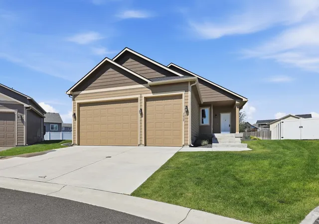 Photo 1 of Single family home for sale at 1610 W Lavender Ct, Spokane, WA 99208 | MLS# 202623216 | Listing updated on 2026-09-03
