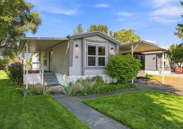 Photo 2 of Sale Pending at 2601 N Barker Rd, Spokane Valley, WA 99027 | MLS# 202623230 | Listing updated on 2026-10-05