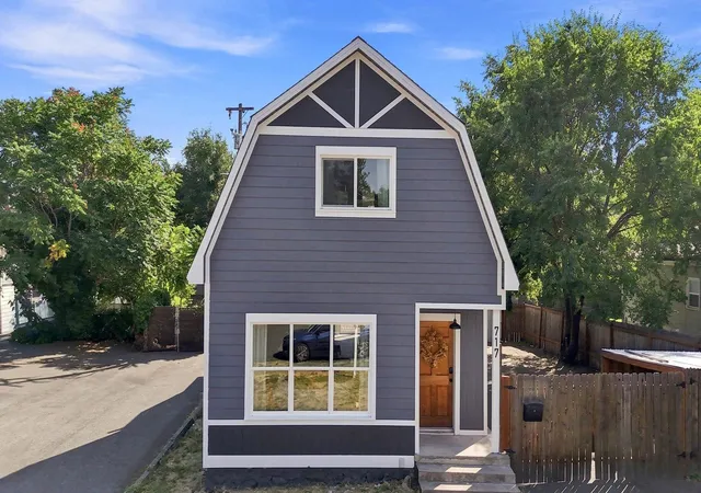Photo 1 of Single family home for sale at 717 S Laura St, Spokane, WA 99202 | MLS# 202623256 | Listing updated on 2026-09-16