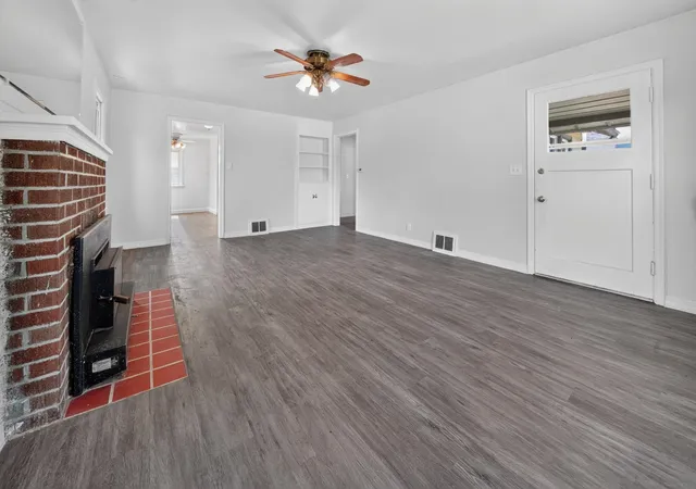 Photo 3 of Single family home for sale at 1658 E Rich Ave, Spokane, WA 99207 | MLS# 202623268 | Listing updated on 2026-10-06