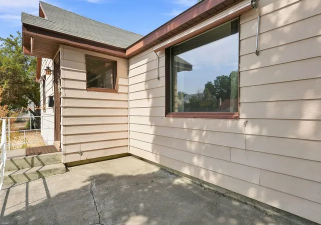 Photo 3 of Single family home for sale at 49 E Providence Ave, Spokane, WA 99207 | MLS# 202623280 | Listing updated on 2026-09-29