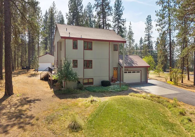Photo 1 of Single family home for sale at 4410 E Silver Pine Rd, Colbert, WA 99005 | MLS# 202623285 | Listing updated on 2026-10-21