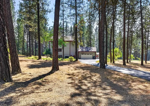 Photo 3 of Single family home for sale at 4410 E Silver Pine Rd, Colbert, WA 99005 | MLS# 202623285 | Listing updated on 2026-10-21