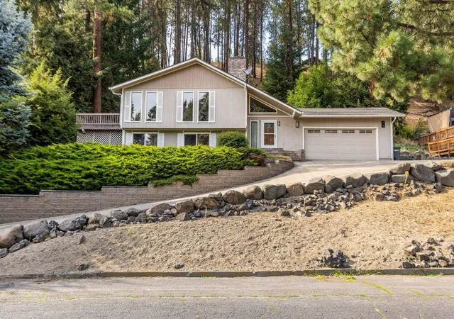 Photo 1 of Sale Pending at 15505 N Cincinnati Dr, Spokane, WA 99208 | MLS# 202623291 | Listing updated on 2026-09-06