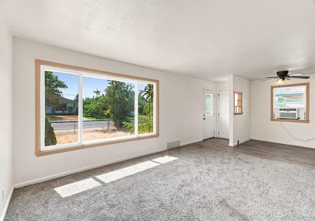 Photo 2 of Sale Pending at 3517 E Marietta Ave, Spokane, WA 99217 | MLS# 202623308 | Listing updated on 2026-09-23