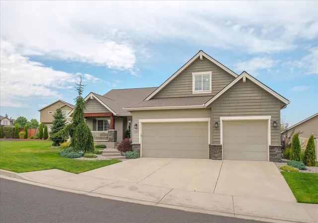 Photo 3 of Single family home for sale at 5512 S Blueridge Dr, Spokane, WA 99224 | MLS# 202623346 | Listing updated on 2026-10-01