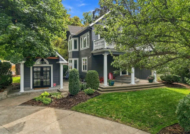 Photo 3 of Single family home for sale at 1727 E 16th Ave, Spokane, WA 99203 | MLS# 202623347 | Listing updated on 2026-09-26