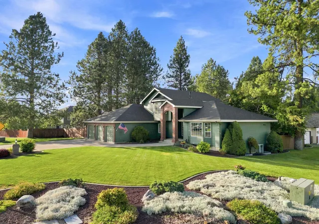 Photo 2 of Sale Pending at 1010 E Metler Dr, Spokane, WA 99218 | MLS# 202623355 | Listing updated on 2026-08-29