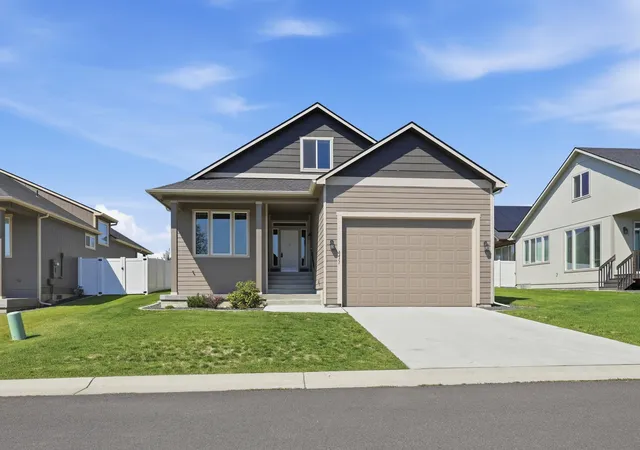 Photo 1 of Single family home for sale at 8411 N Summerhill Ln, Spokane, WA 99208 | MLS# 202623373 | Listing updated on 2026-10-07