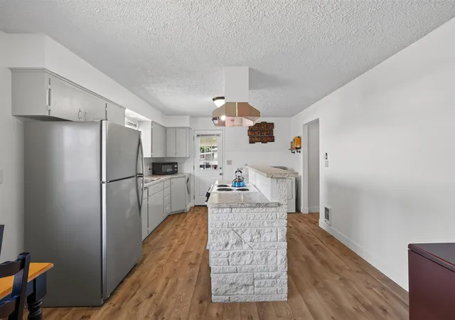 Photo 4 of Multi family home for sale at 11515 E 10Th Ave, Spokane Valley, WA 99206 | MLS# 202623385 | Listing updated on 2026-09-25