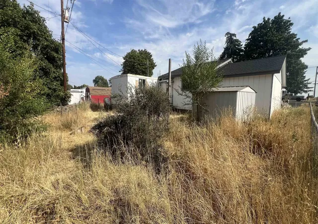 Photo 2 of Manufactured home for sale at 13412 W 13th Ave, Airway Heights, WA 99001 | MLS# 202623410 | Listing updated on 2026-10-06