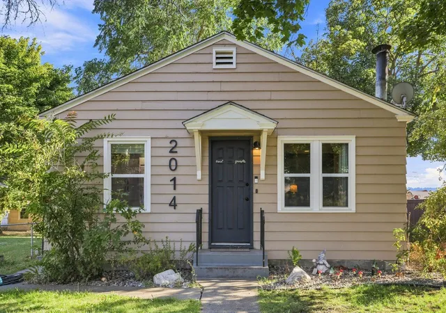 Photo 1 of Single family home for sale at 2014 E Cataldo Ave, Spokane, WA 99202 | MLS# 202623422 | Listing updated on 2026-09-10