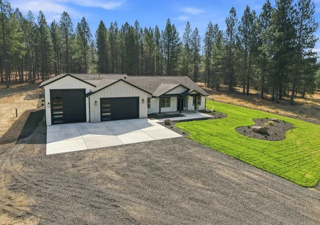 Photo 3 of Single family home for sale at 28230 N Hardesty Rd, Chattaroy, WA 99003 | MLS# 202623441 | Listing updated on 2026-09-07