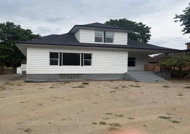 Photo 1 of Multi family home for sale at 3415 S Grand Blvd, Spokane, WA 99203 | MLS# 202623487 | Listing updated on 2026-09-08
