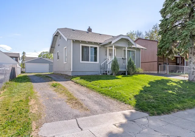 Photo 1 of Single family home for sale at 3828 E 26th Avenue, Spokane, WA 99223 | MLS# 202623488 | Listing updated on 2026-09-21