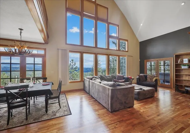 Photo 2 of Single family home for sale at 305 W Viewmont Ln, Spokane, WA 99224 | MLS# 202623514 | Listing updated on 2026-09-08