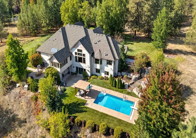 Photo 1 of Mansion for sale at 13615 N Riverbluff Ln, Spokane, WA 99208 | MLS# 202623518 | Listing updated on 2026-09-08